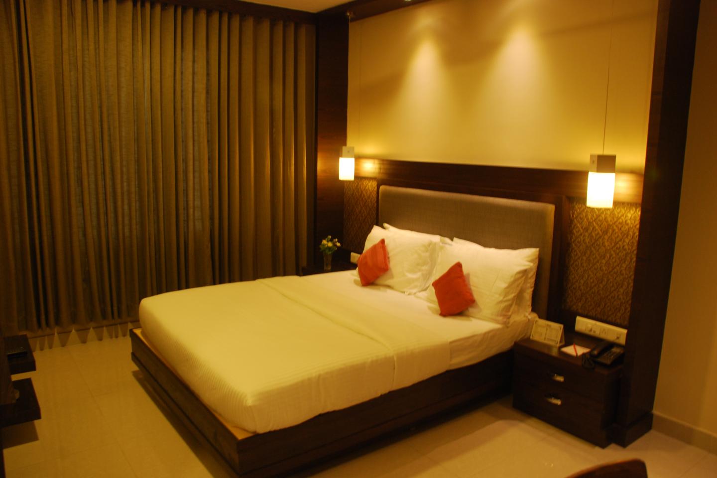 Hotel Harsha Residency-Suite Room